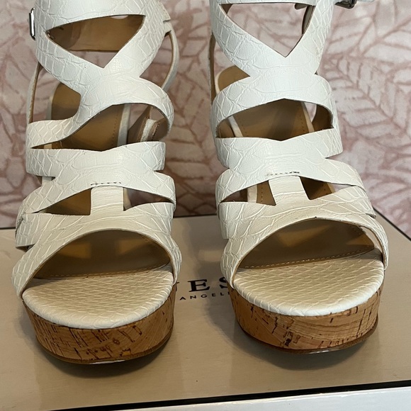 Guess Wedges. Brand New with Box - Picture 3 of 4